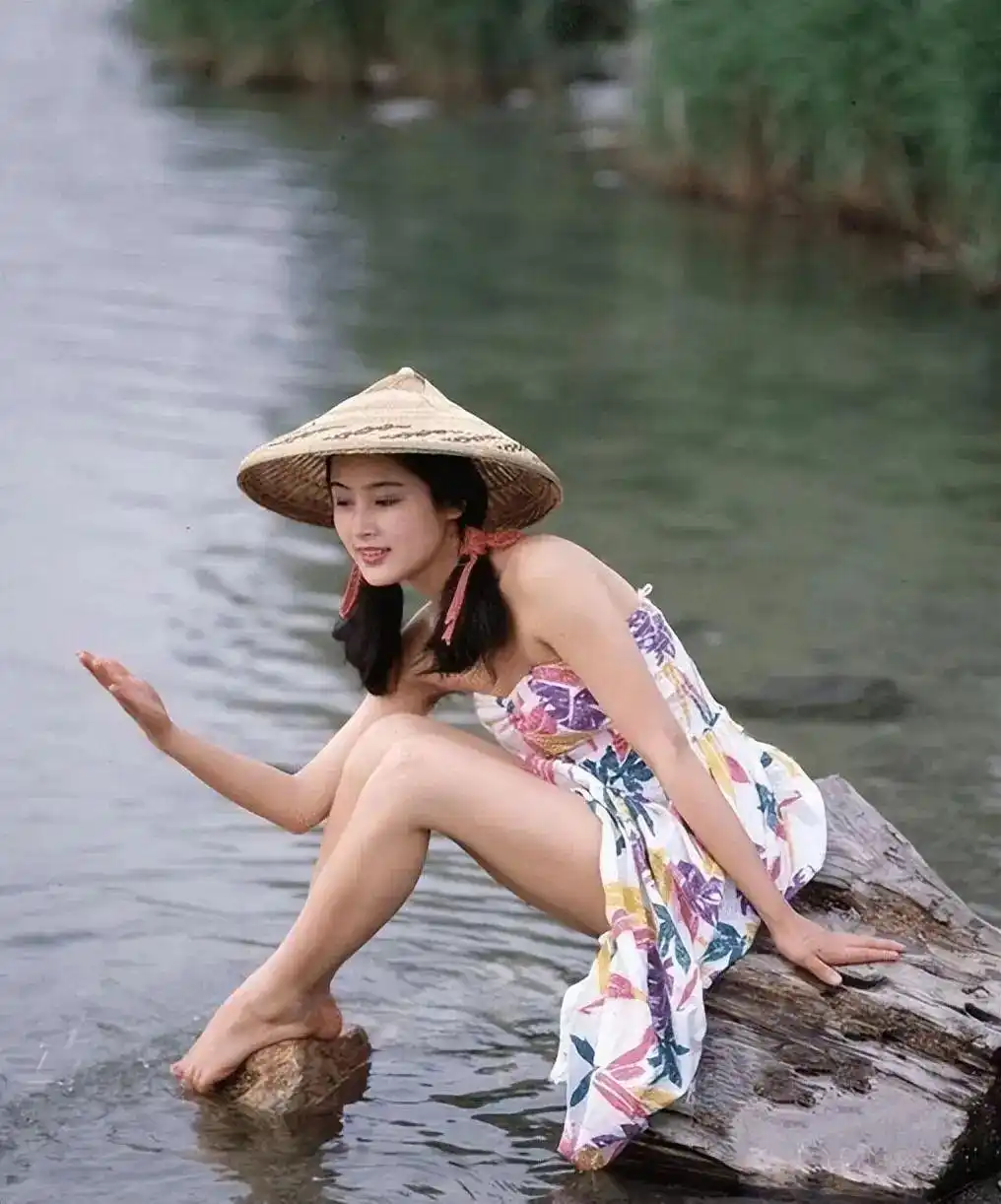 旺夫面相的女明星_朱珠陈红袁咏仪郭晶晶景甜_娱乐圈天生富贵相女星