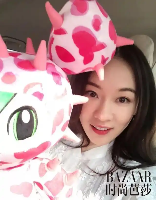 微笑唇教程_Angelababy微笑唇画法_嘴角上扬的女明星